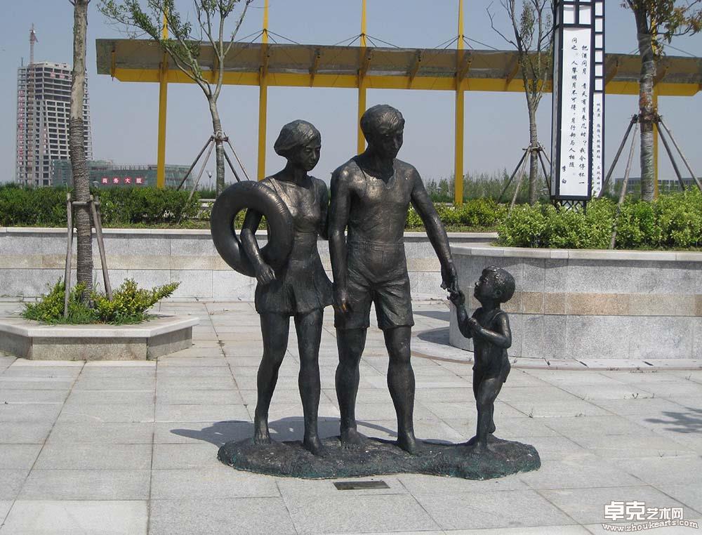 景观小品-幸福一家 高180cm