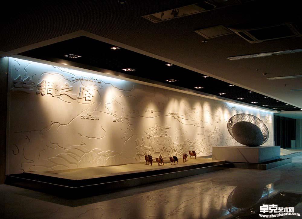 苏豪集团国际广场大厅 装饰 高250cm