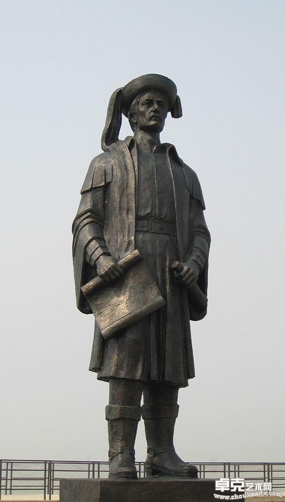 亨利王子 高220cm
