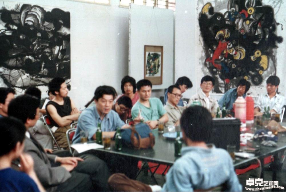 1993年在南京艺术学院举办《杭法基作品观摩展》