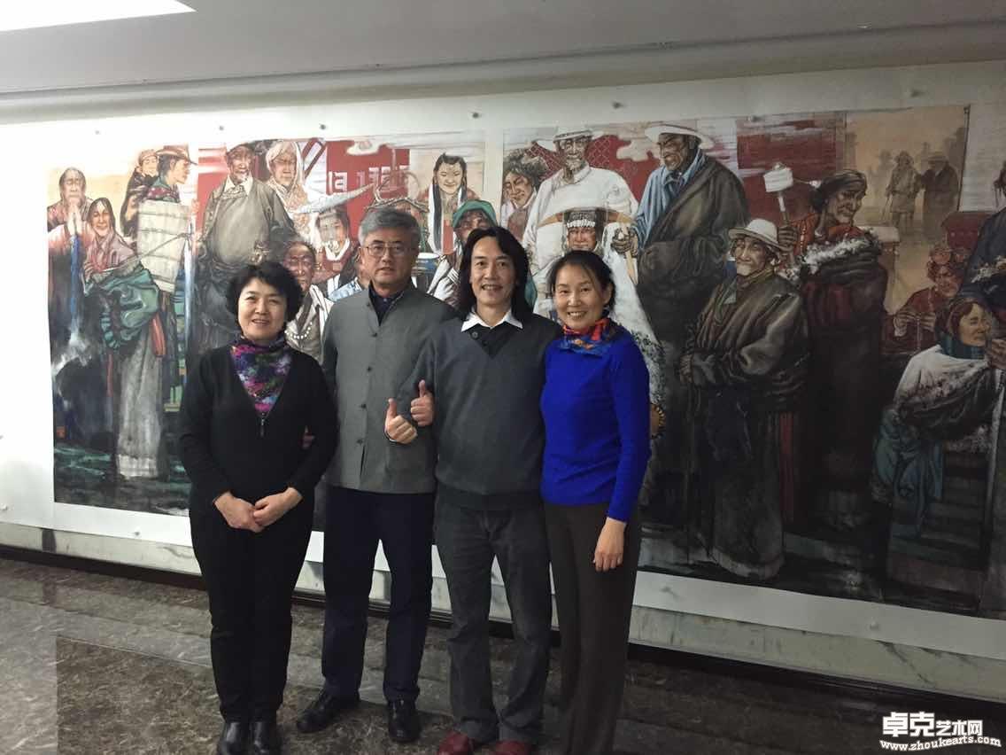 2015年2月赵长青先生（左二）与好友们来访北京艺术工作室 