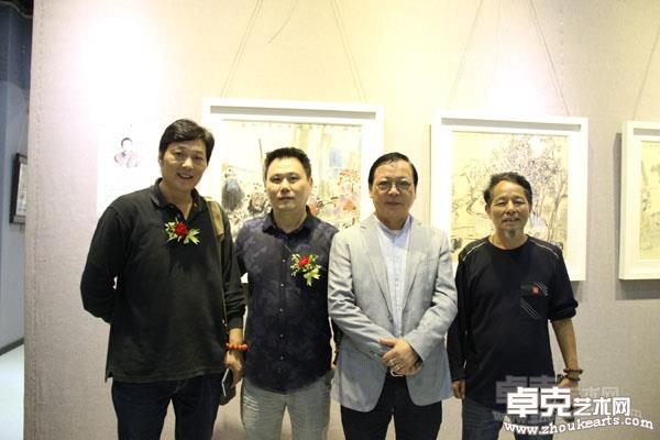 嘉宾合影（从左开始）王衍平、牛育民、杨国新、陈冰
