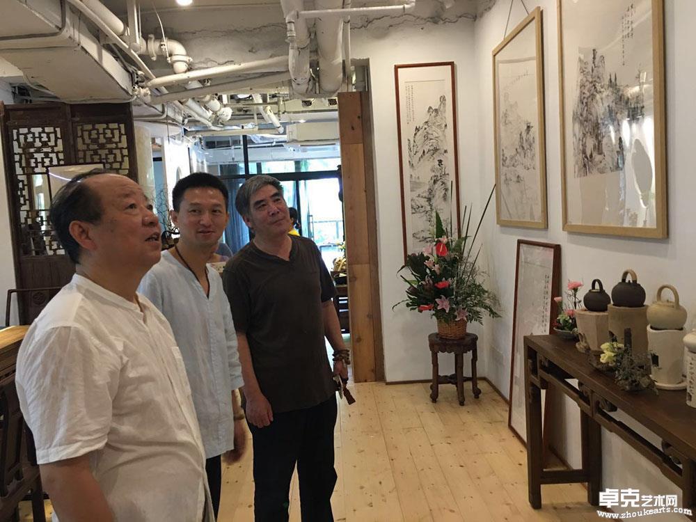 著名画家丁雪郁先生和王少华先生指导个展