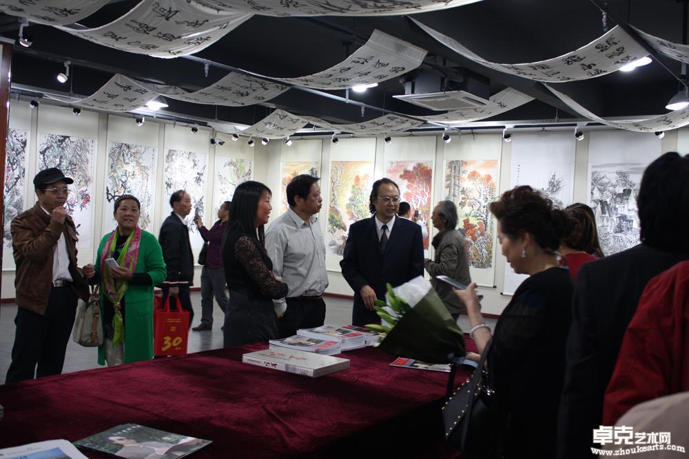 “江南情—张省国画展”2017年4月28日于昆山宝林美术馆开幕